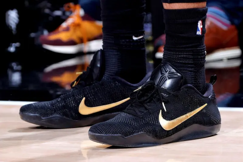 WSOP-德罗赞穿着黑金科比11Elite，空砍39分4篮板6助攻2抢断